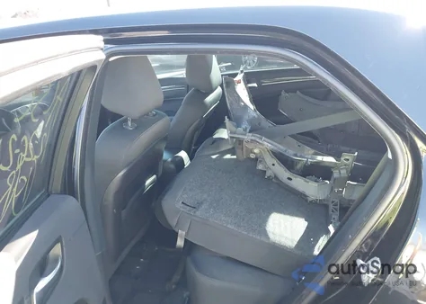 2018 Chrysler 300 Touring из США, поврежденный, VIN 2C3CCAAG6JH265190